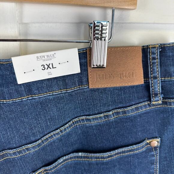 New Judy Blue Cooling Tummy Control Jean Shorts High Waist Stretch Dark Size 3XL - Picture 5 of 9